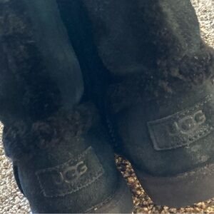 Black UGG boots size 2 Great Condition